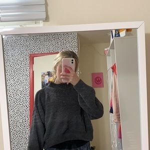 Super comfy NWOT Hollister sweater